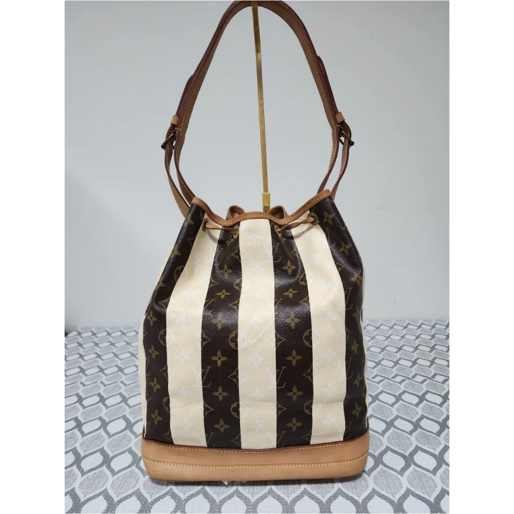 Louis Vuitton this authentic